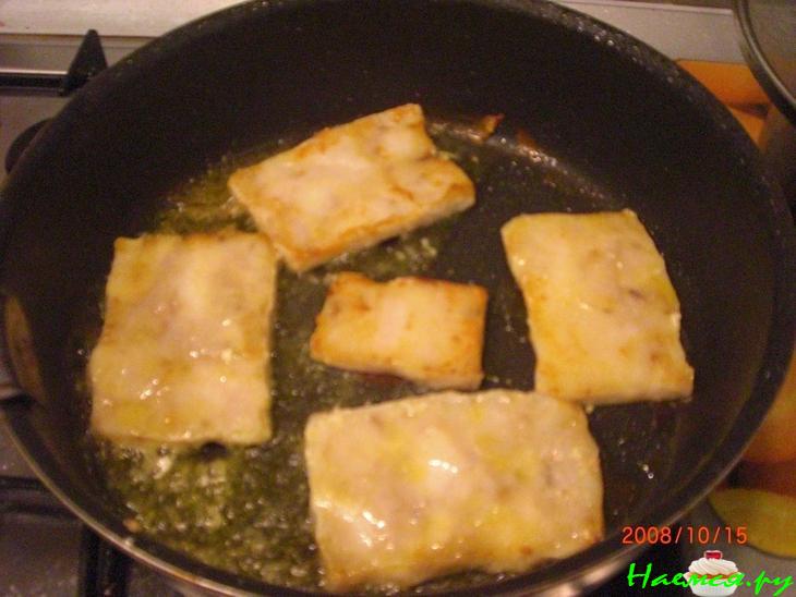 Рыба запеченная под картошкой - ужин по-быстрому