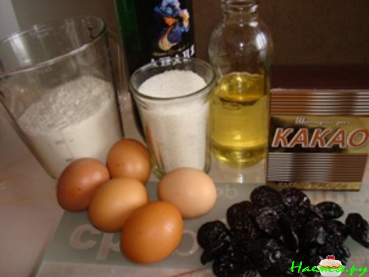 Кекс с красным вином и черносливом