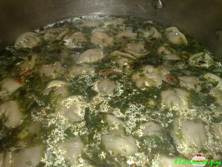 Супчик с пельменями на скорую руку