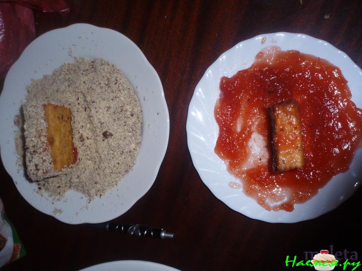 Лакомство из лесных орехов