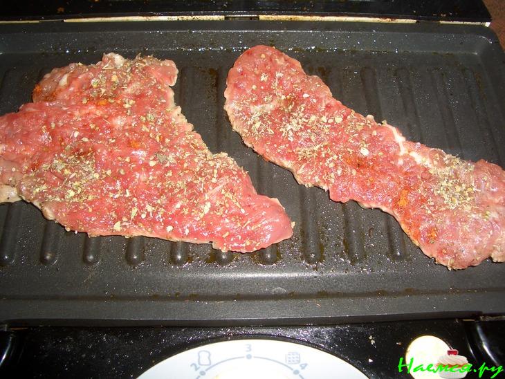 Говядина с колбасным сыром