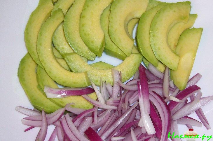 Салат-коктейль "Каприз"