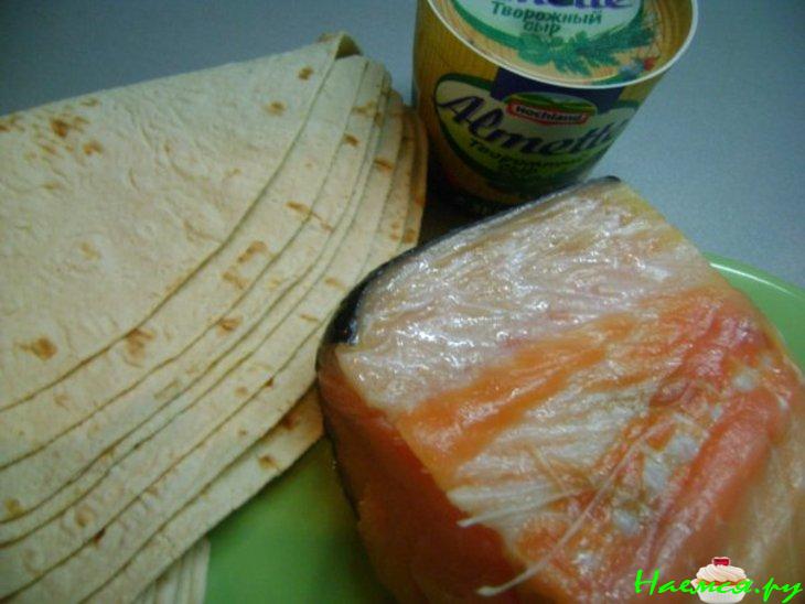 Рулет с лососем
