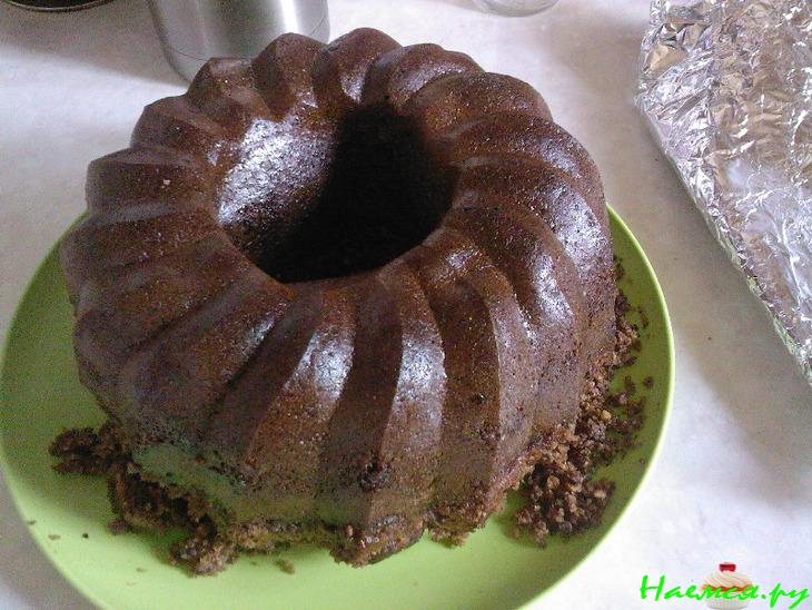 "Многовкусовой" пирог с ореховой начинкой