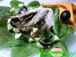 Салат "Рыбка в постельке" Салат "Рыбка в постельке"