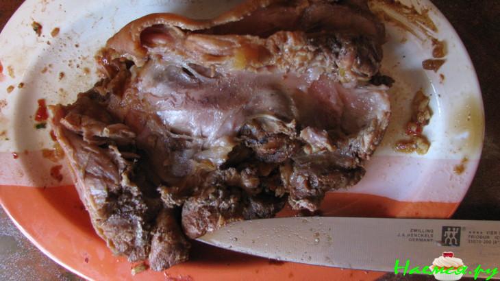 Свиная рулька в меду