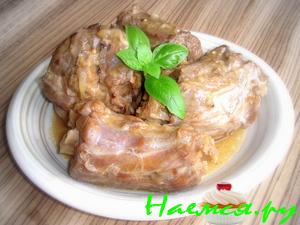 Говяжьи хвосты тушеные в вине