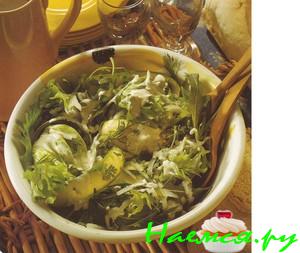 Зелёный весенний салат