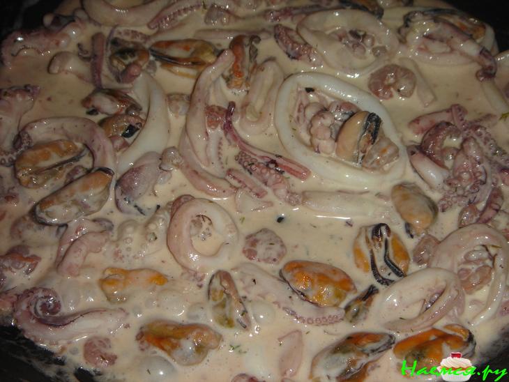 Салат с морепродуктами "Изысканный"