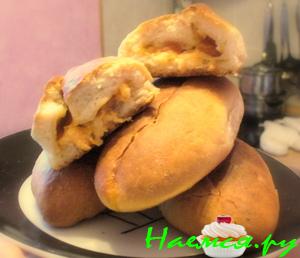 Пирожки с помидорами