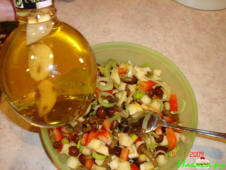 Салат с опятами и айвой "Экспромт" Салат с опятами и айвой "Экспромт"