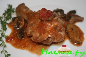 Курица с сушеными белыми грибами