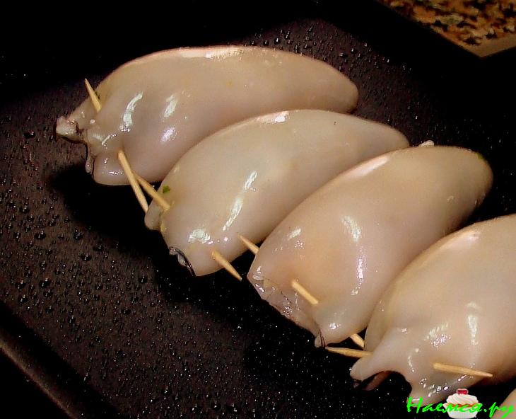 Фаршированные кальмары...вкууусно ))