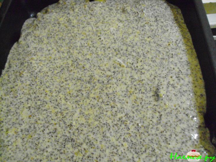 Маковые пирожные с яблоками