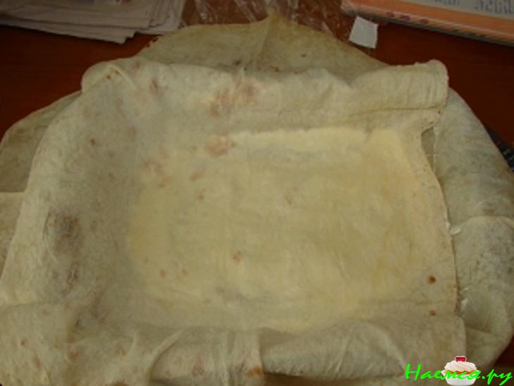 Пирог - пицца из лаваша (для детишек)