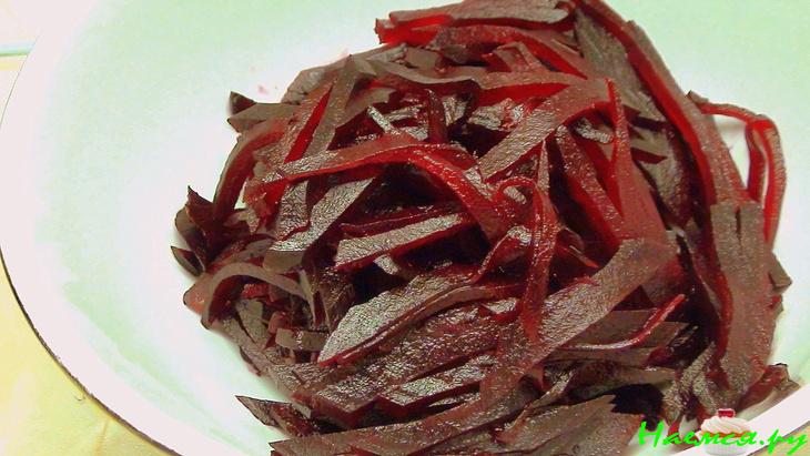 Салат с селёдочкой и свеклой