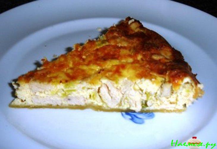 Пирог из курицы и лук-порей