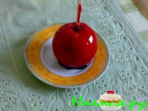 Яблоко в глазури