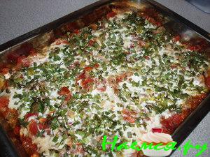 Картофель запеченный с помидорами и имбирем