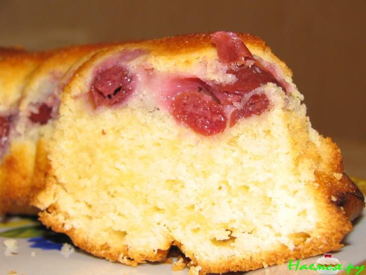 Кекс с вишнями Кекс с вишнями