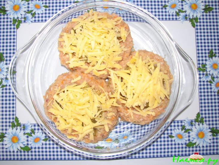 Корзиночки из фарша с начинкой Корзиночки из фарша с начинкой