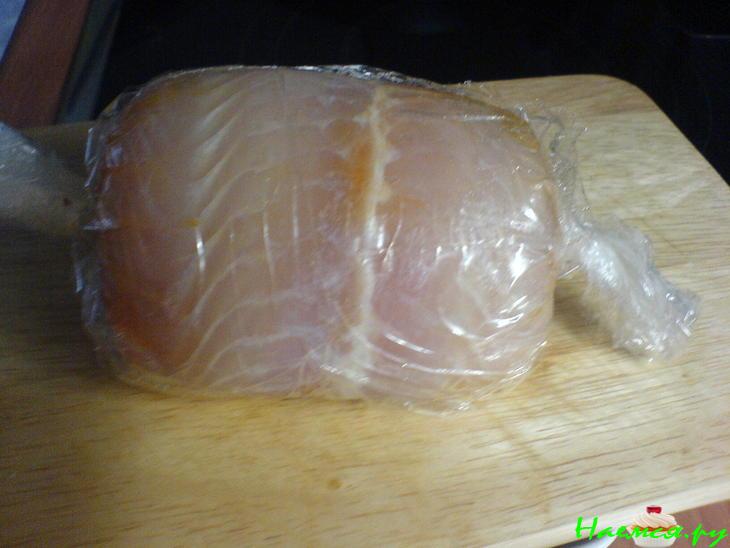 Кому рыба, кому курица