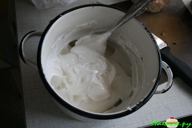 Сладкий пирог с яблоками