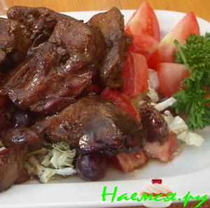 Горячий салат из куриной печени