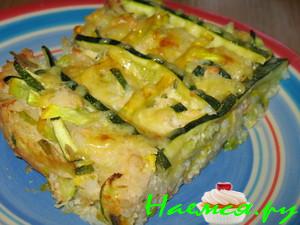 Рисовая запеканка с кабачками и консервированной рыбкой