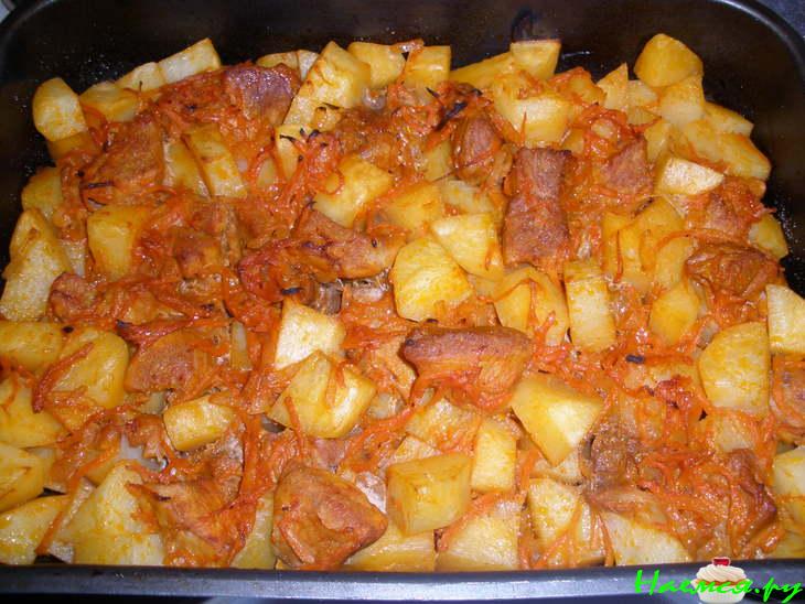 Мясо с картофелем в маринаде Мясо с картофелем в маринаде