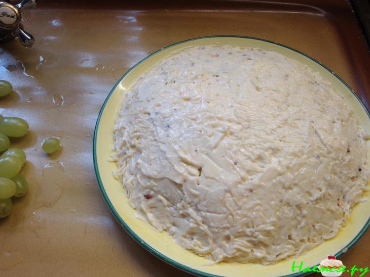 Салат "Виноградная гроздь" Салат "Виноградная гроздь"