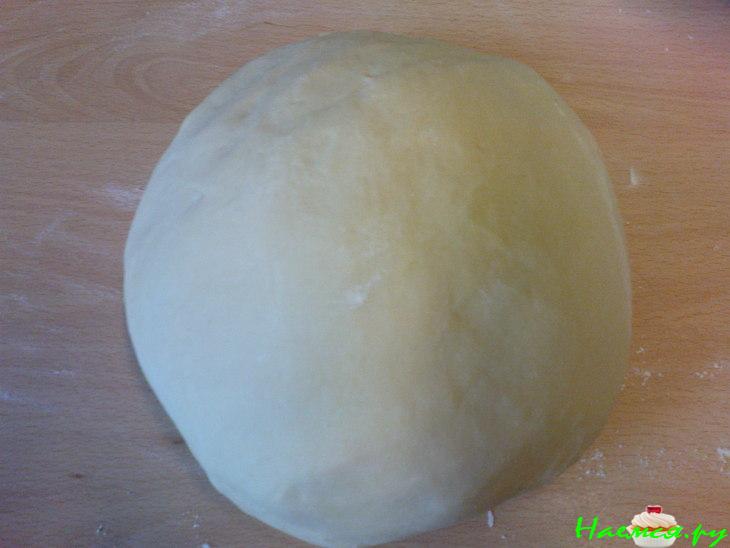 Пирог рыбный с рисом и луком