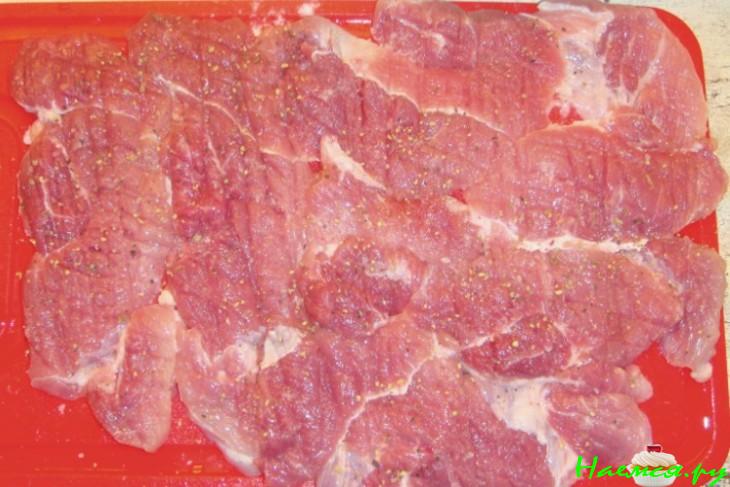 Свинина в кляре с овощами