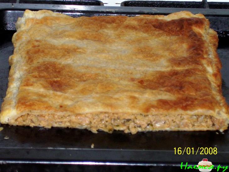 Пирог с мясом и капустой