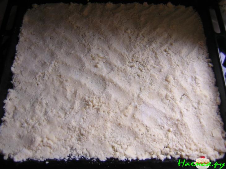 Пирог с творогом и бананами