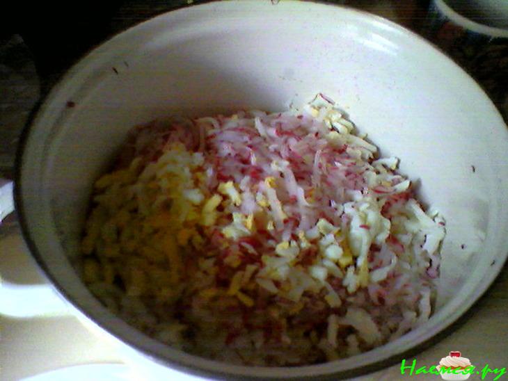 Салат с редисом "Свежесть"