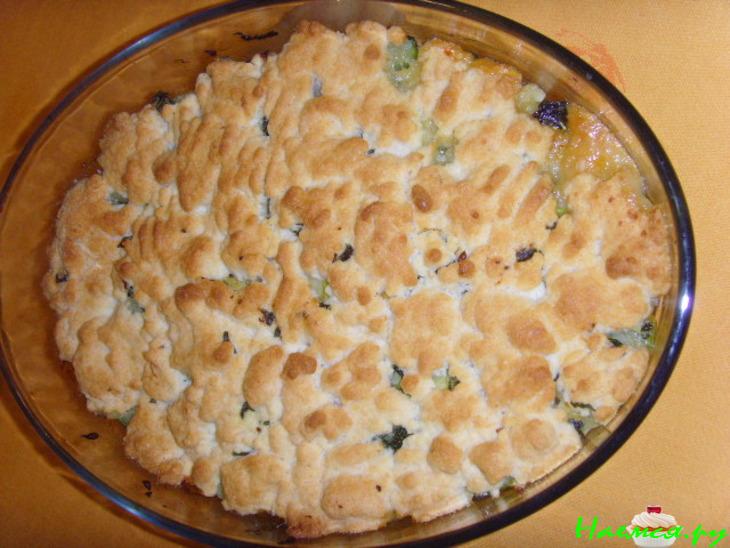 Крамбел (Crumble) из кабачков под пармезаном