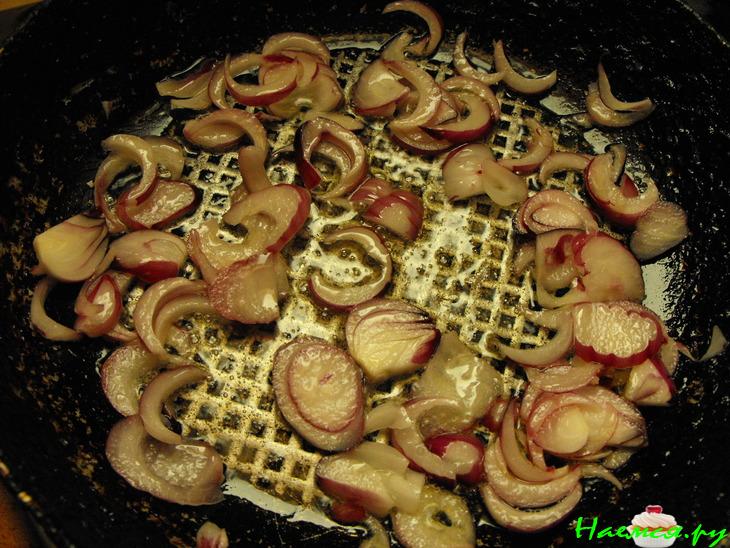 Сырная запеканка с помидорами и ветчиной Сырная запеканка с помидорами и ветчиной