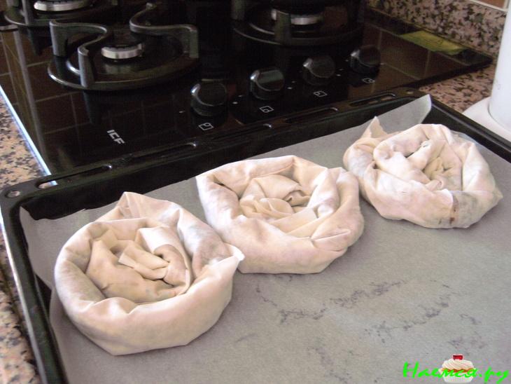 Пирог (мини) с баклажанами