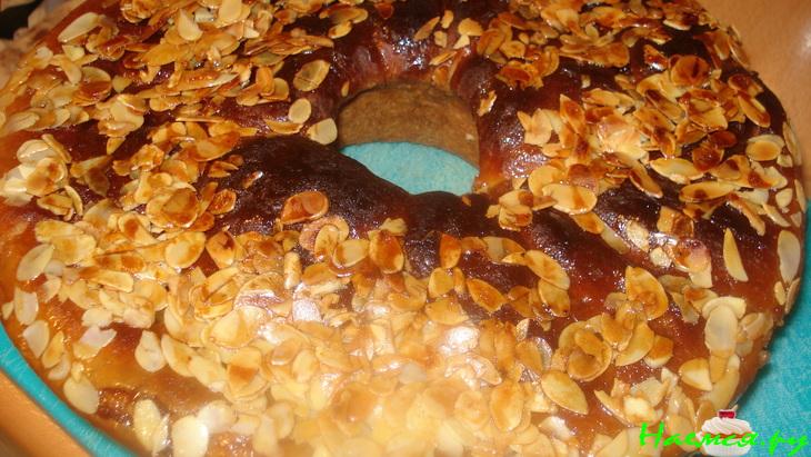 Рулет "Ореховый", ржаной и с глазурью Рулет "Ореховый", ржаной и с глазурью