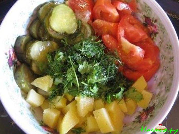 Салат "Слепила из того, что было"