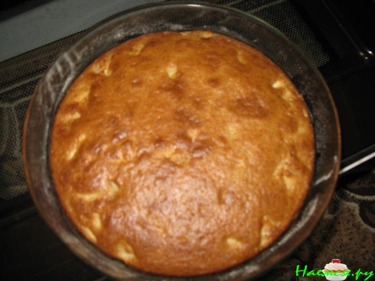 Манник с яблоком и корицей + шоколадная глазурь