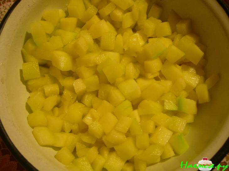 Салат с жареными баклажанами и кабачками