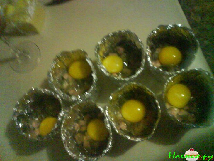 Яйцо в стаканчике