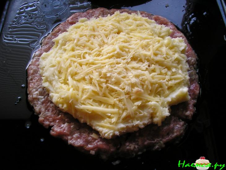 Вулкан на полянке