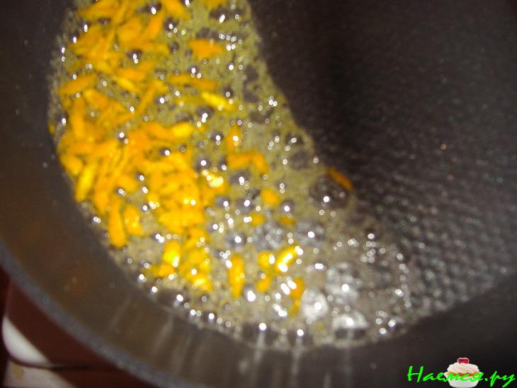 Ванильный крем с шоколадными пирожными