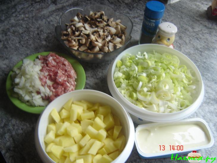 Сырный суп с пореем и шампиньонами