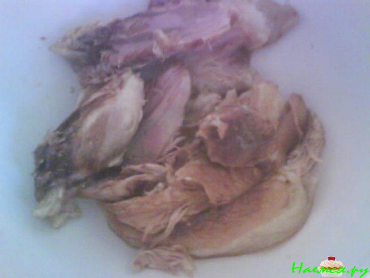 Свиная рулька запеченная под соусом