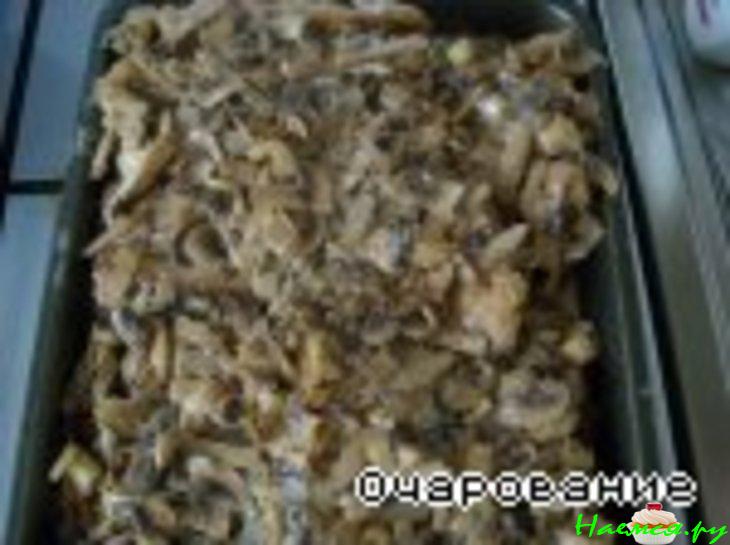 Камбала 'Изысканная' с шампиньонами в сметане
