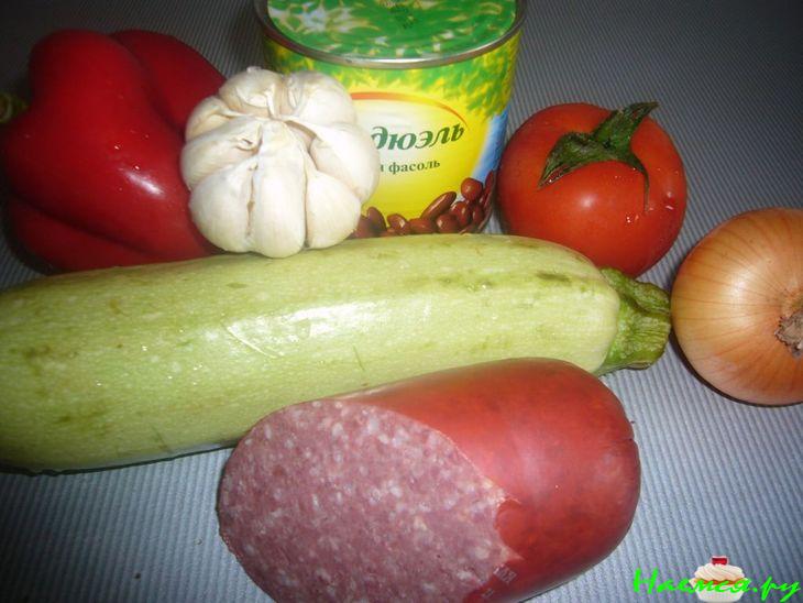 Спагетти с кабачком и фасолью